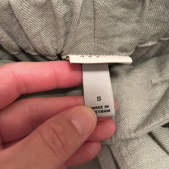 Sage paper bag pant with belt - Picture 6 of 6